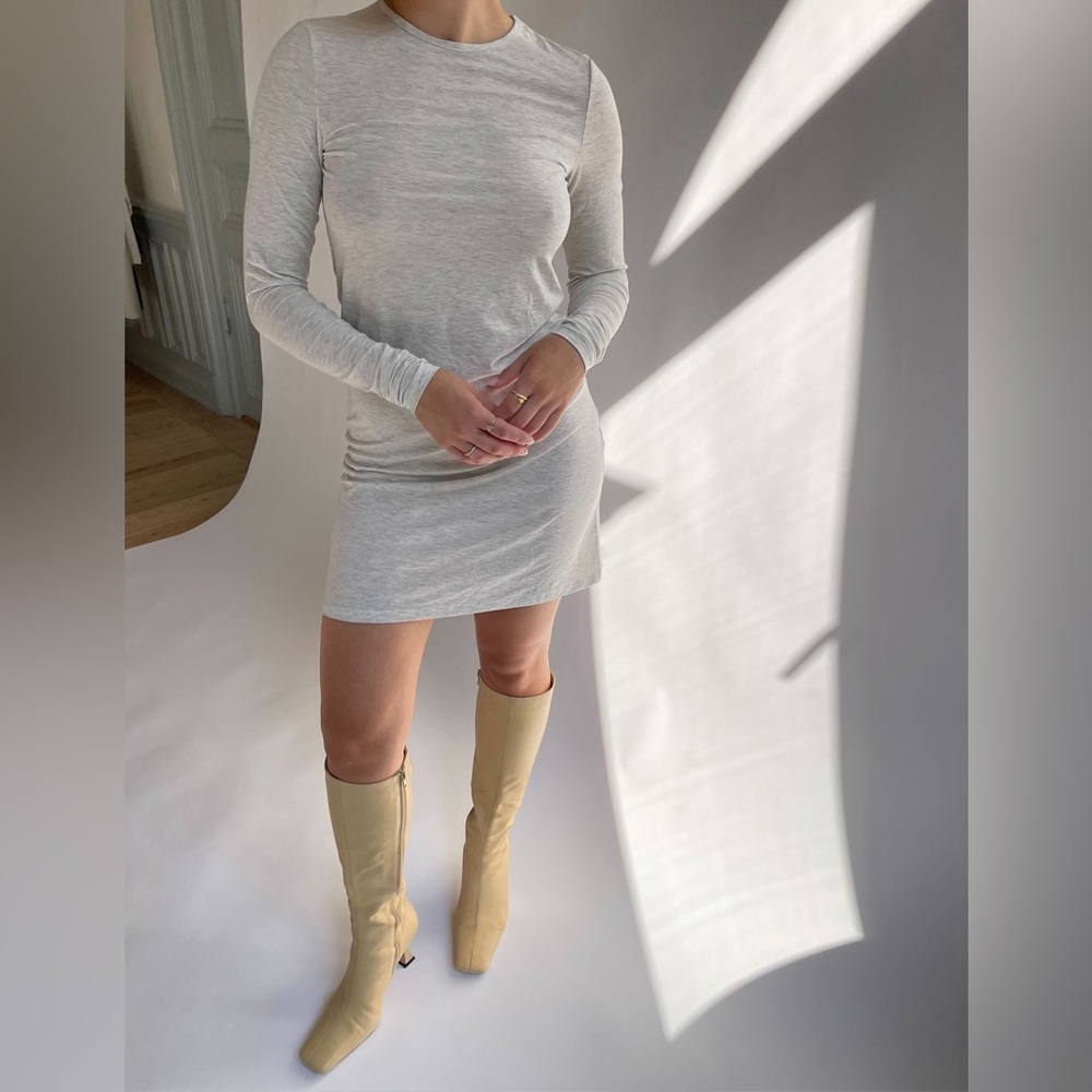 New Djerf Avenue Daily Light Grey Melange Long Sleeve Dress
